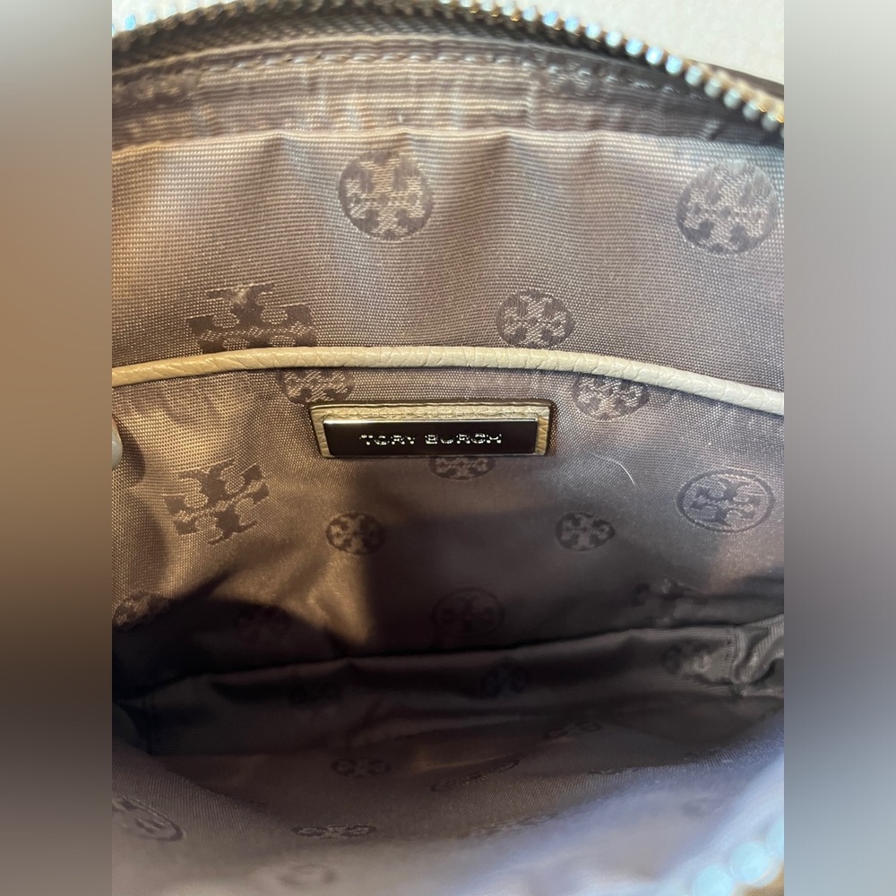 Tory Burch Tan Crossbody Bag - Picture 4 of 8